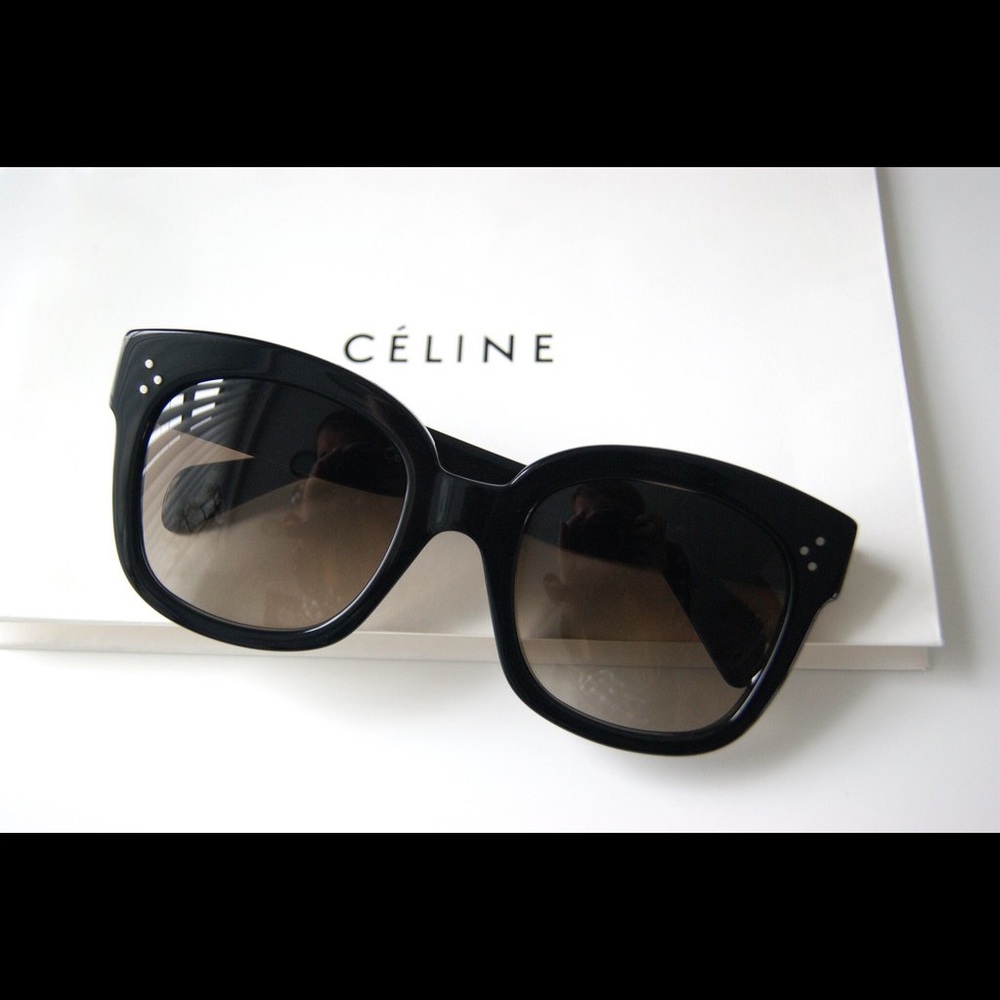 CÉLINE Cat Eye Black Sunglasses